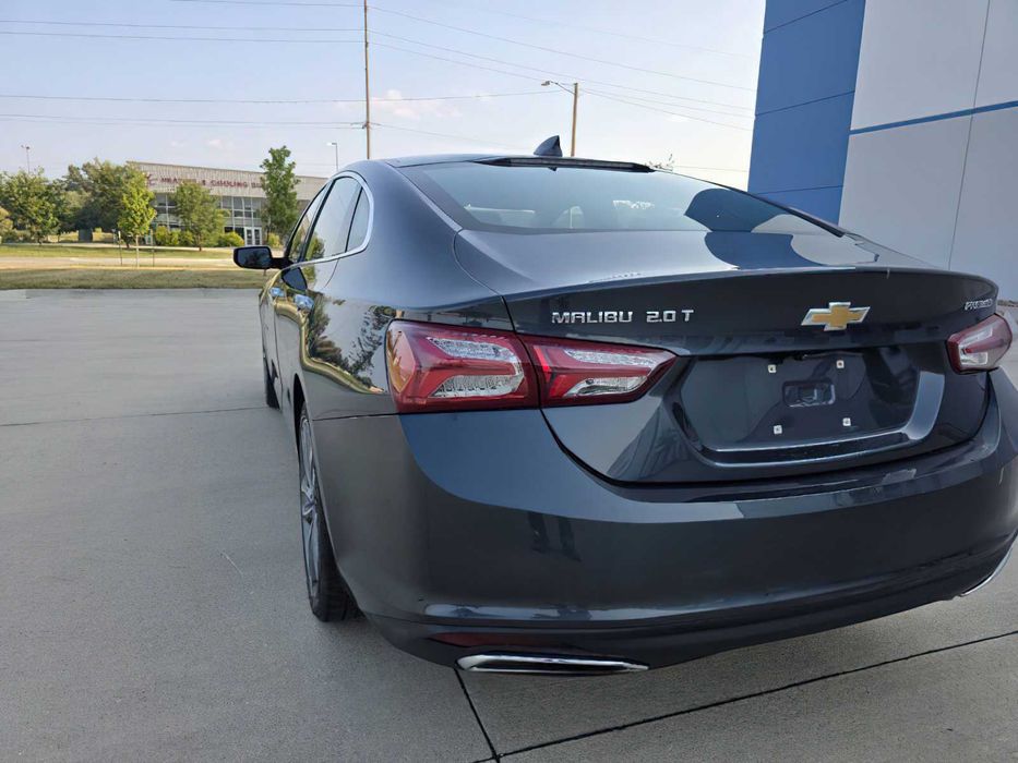 Chevrolet Malibu Premier      2020