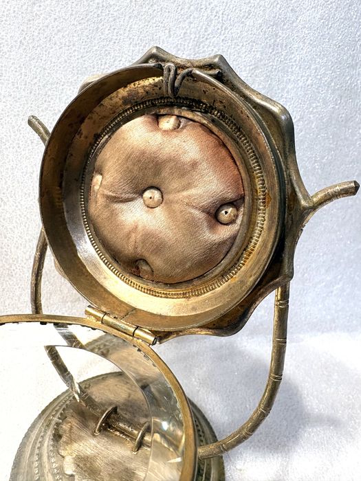 Magnífico antigo relicário / vitrine de relógio de bolso francês