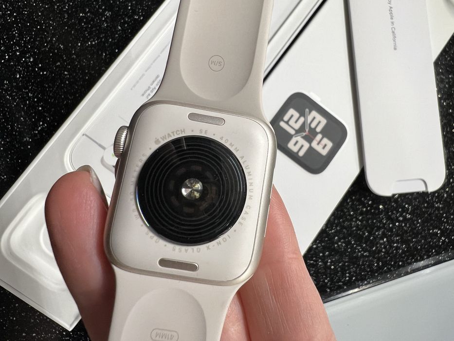 Apple Watch SE (2nd Gen) 40mm