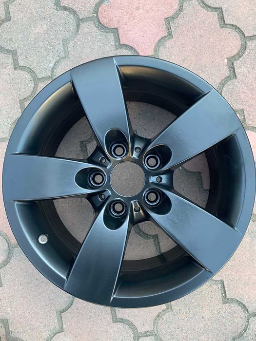 Диски BMW 5+Т-5  R16 7j 5x120 ET20 DIA74.1
