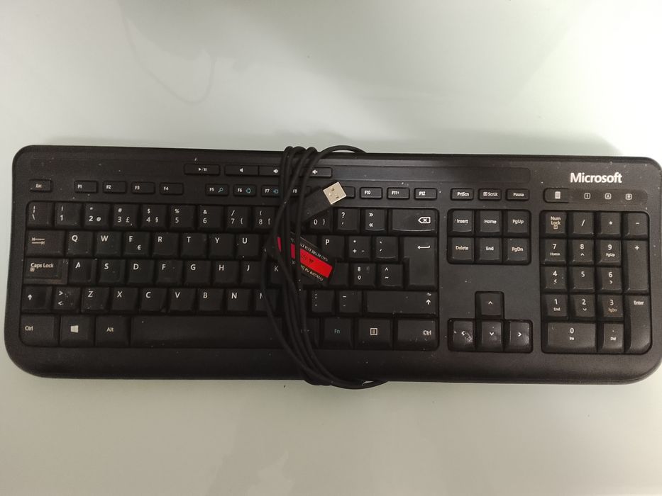 Conjunto PC – Monitor + Teclados + Colunas + Headset – Tudo a f