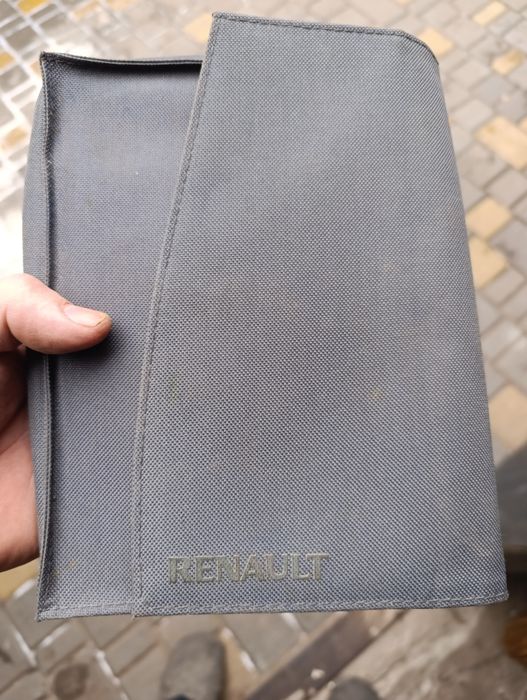 Сервисная книжка Рено