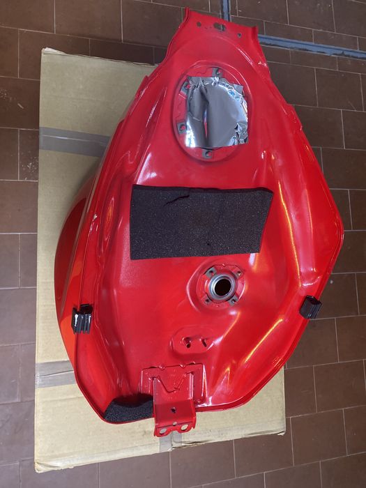 Deposito combustivel  Honda VFR800