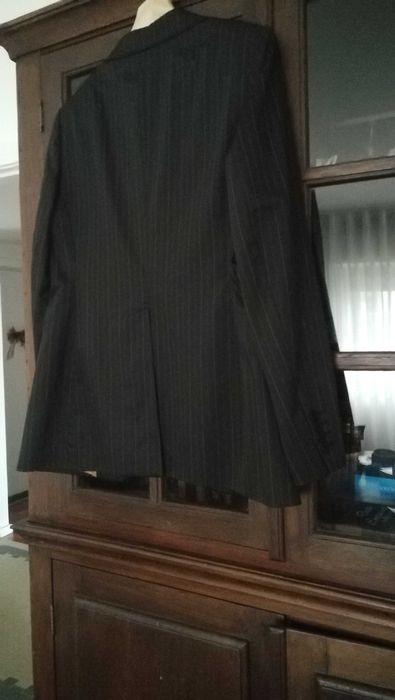 Fato Calça e Casaco em tecido de Excelente Qualidade