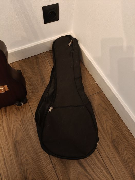 Ukulele Kala KA-15C + Pokrowiec i kapodaster