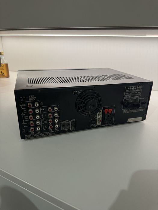 Wzmacniacz Technics Su-X302