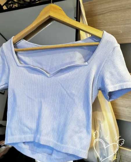 croptop niebieski New Yorker M