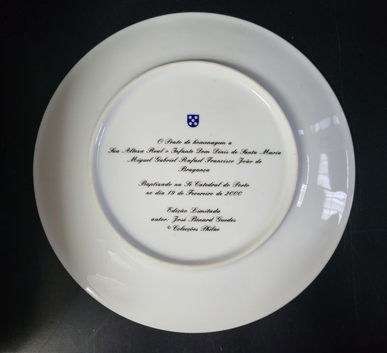 Prato de homenagem a sua Alteza Real  Infante D.  Dinis