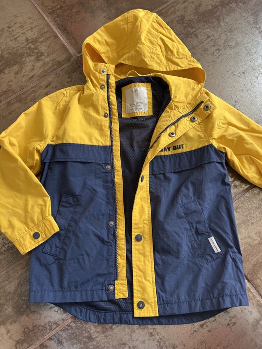 Куртка вітровка ZARA