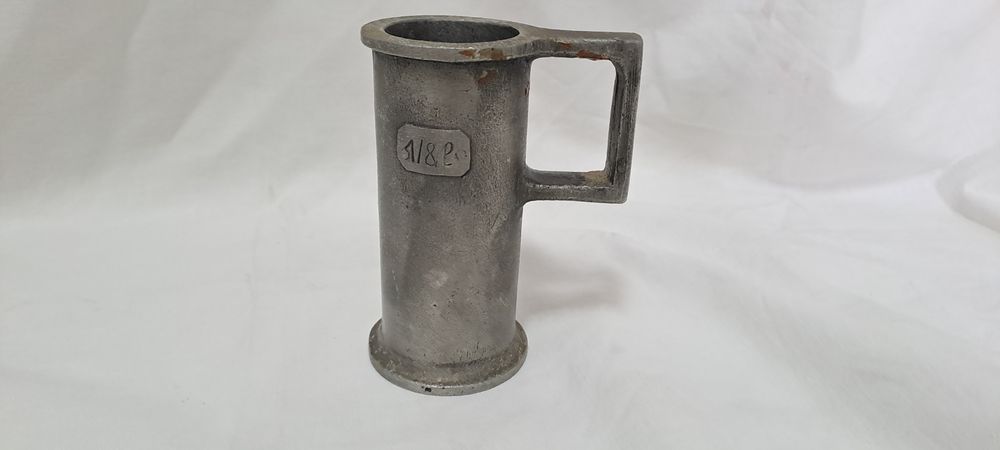 Três Peças em Estanho