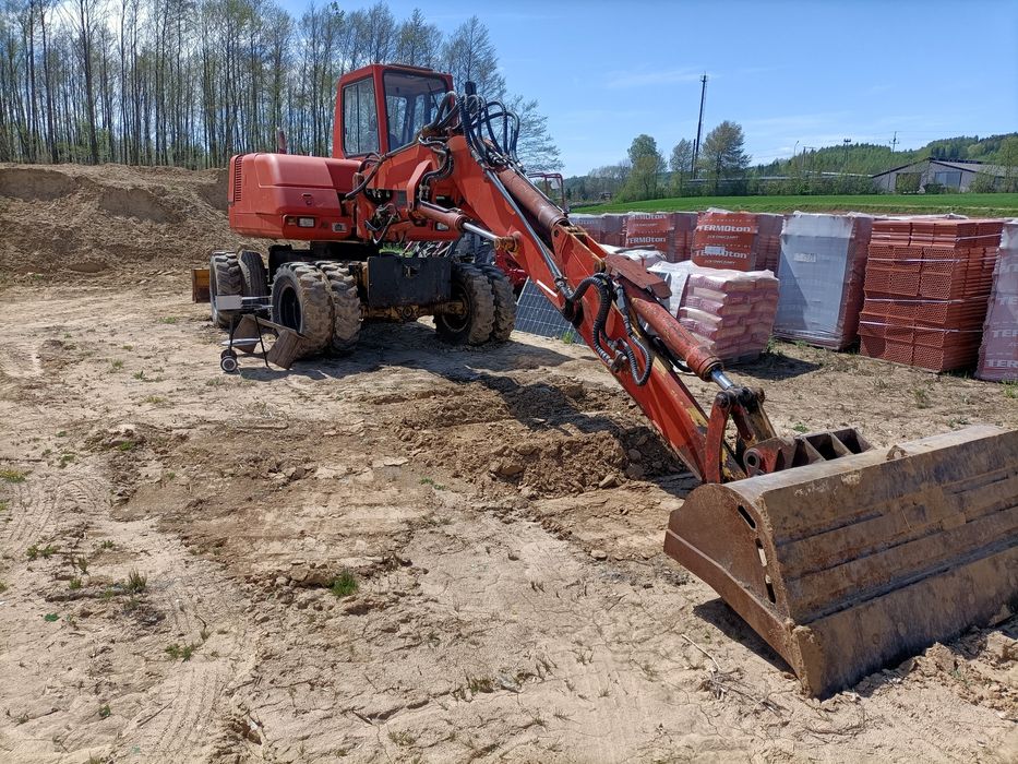 PRYWATNIE Koparka kołowa komatsu 10T PW110 turbo 95 KM
