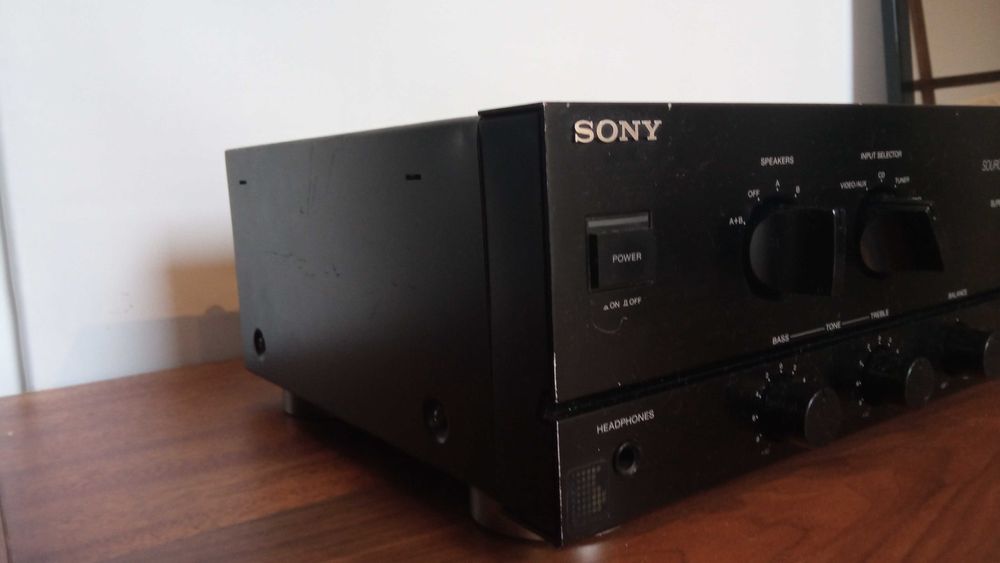 Wzmacniacz Sony F110