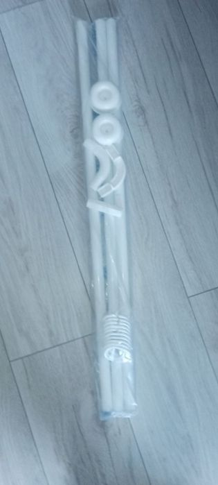 Кутовий карніз для ванної 90*90