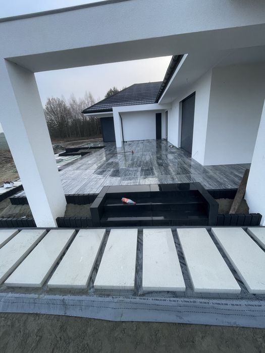 Ukladanie kostki brukowej