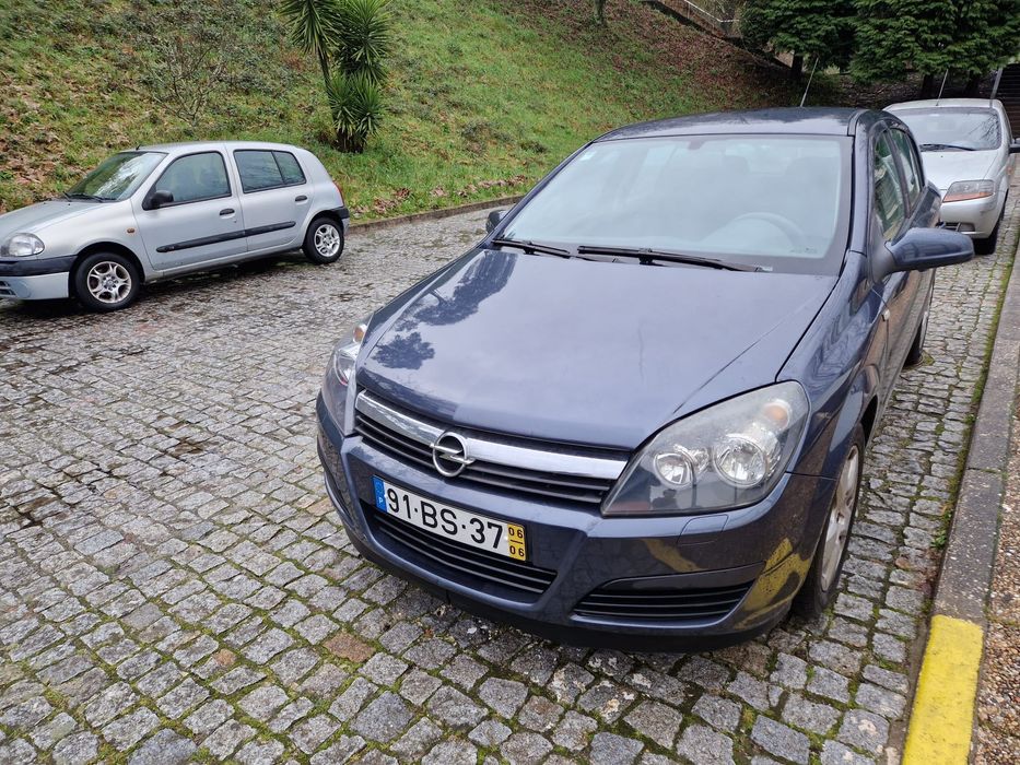 Opel Astra ótimo estado uma mão de livrete