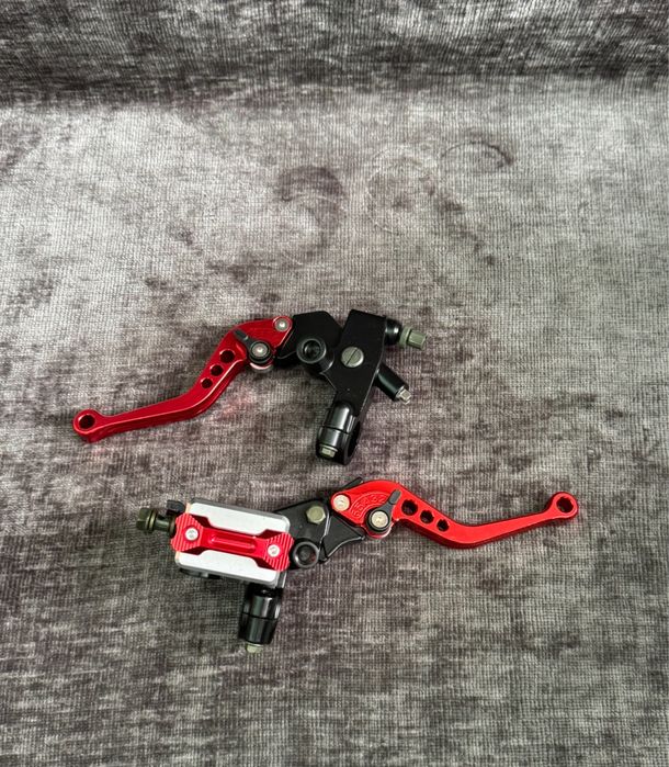 Ручки щеплення червоні