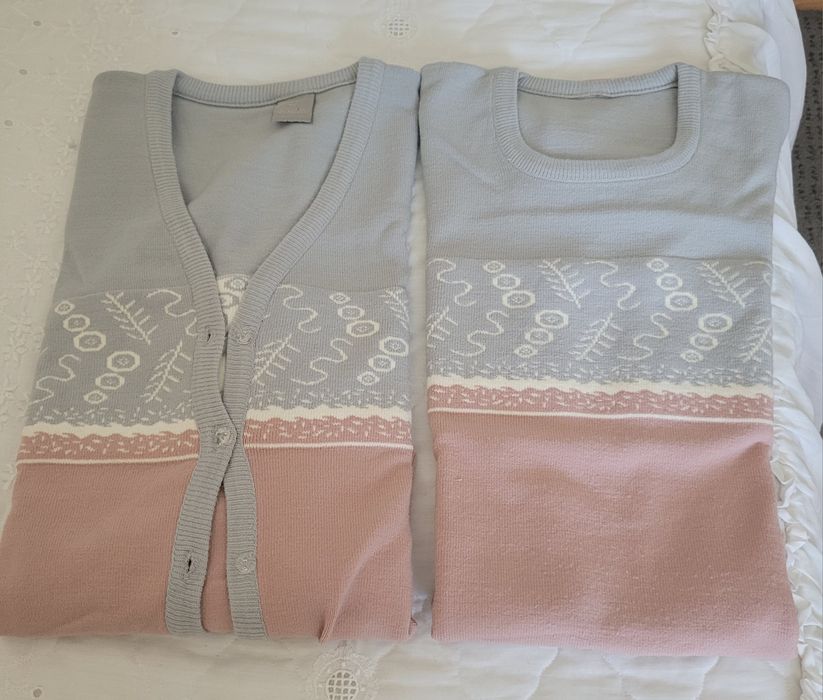Conjunto de camisola e casaco