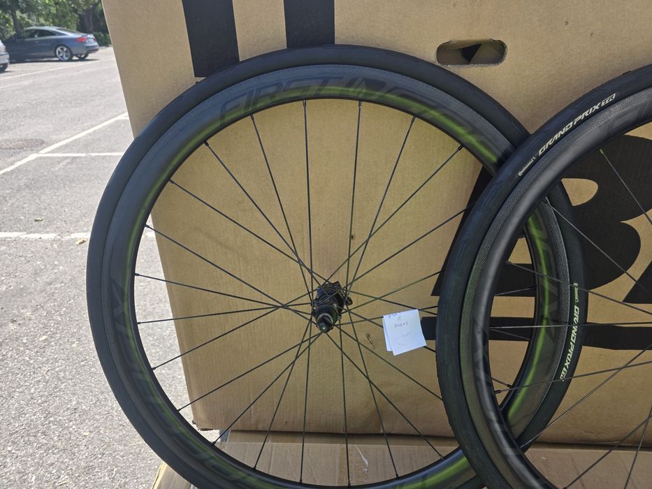 Rodas de carbono completas de calco