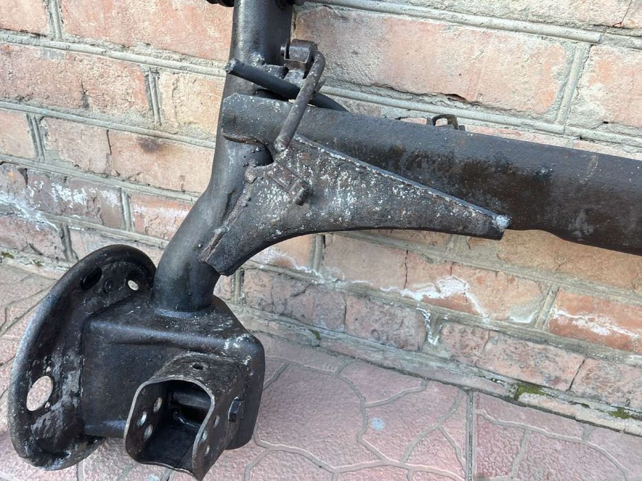 Продам бзадню балку ваз 2109
