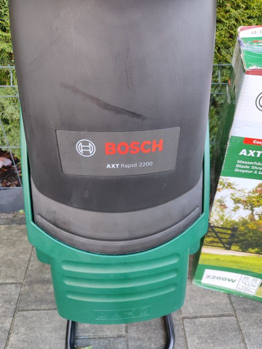 BOSCH AXT RAPID 2000 rozdrabniacz do gałęzi 2200W, 2024r