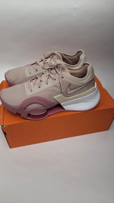 Кросівки  Nike р.38