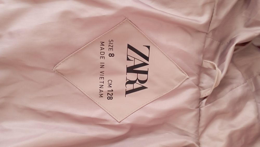 Куртка Zara для дівчинки