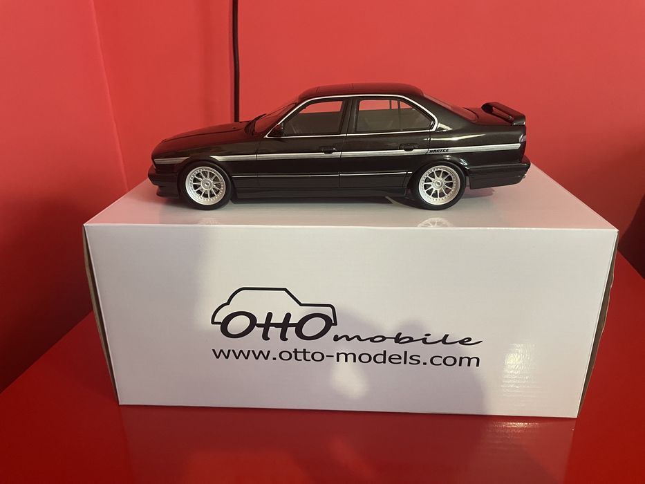 BMW 5 e34 v12 Hartage Otto
