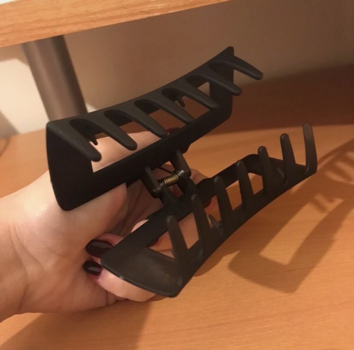 Mola de cabelo preta – funcional e prática