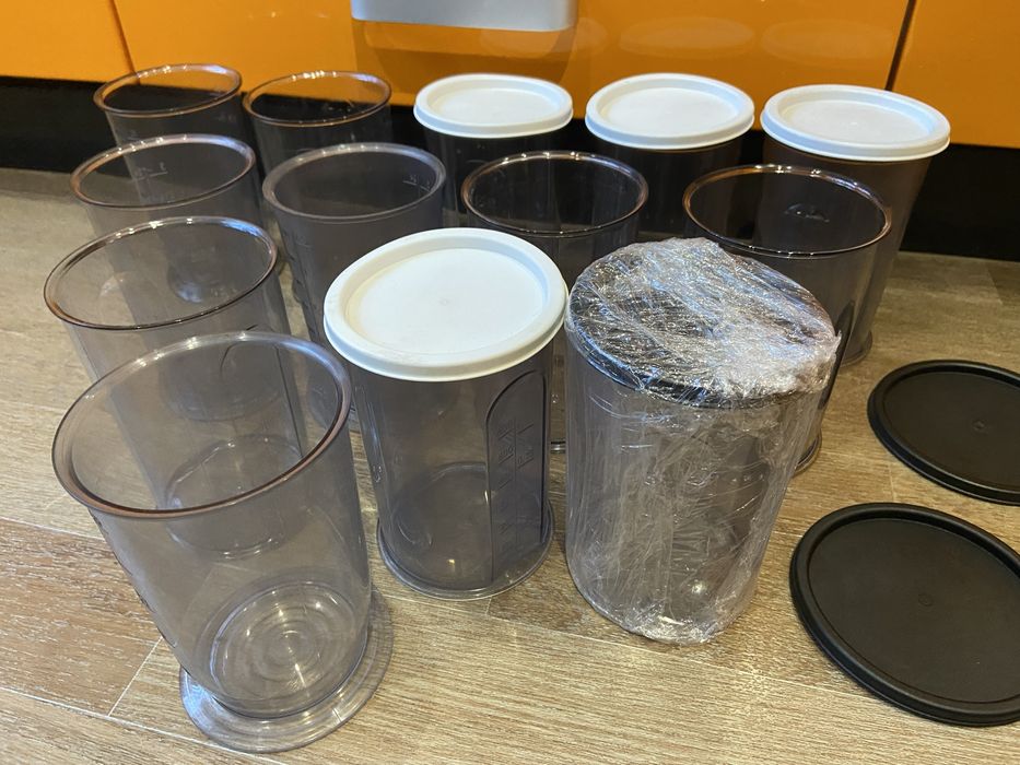 Емнісь стакан 0,6-1 літр мірний стакан є кількість