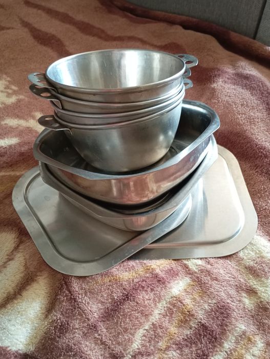 Продам судочки, лотки з кришками, нержавійка