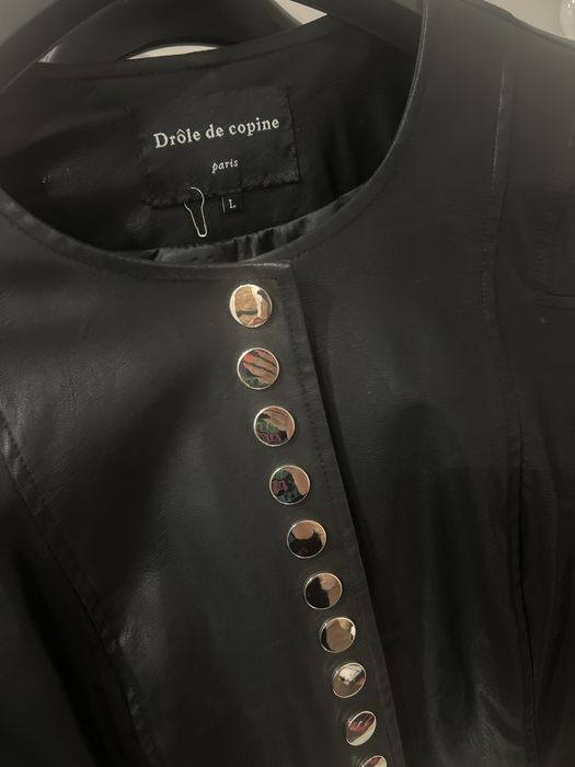 Krotka kurteczka eko skora , butik