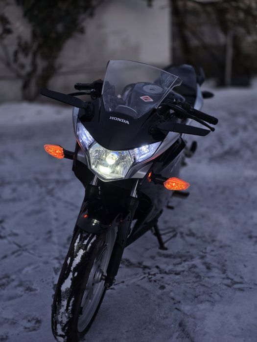 продам honda cbr 250r 2 ключа