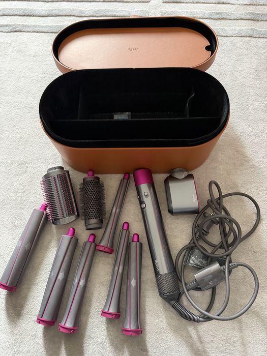 Продам  стайлер  Dyson Оригінал