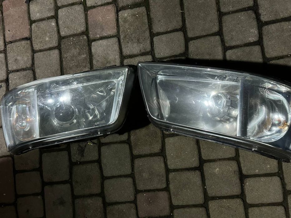 Продам фари на Т5 лінзовані