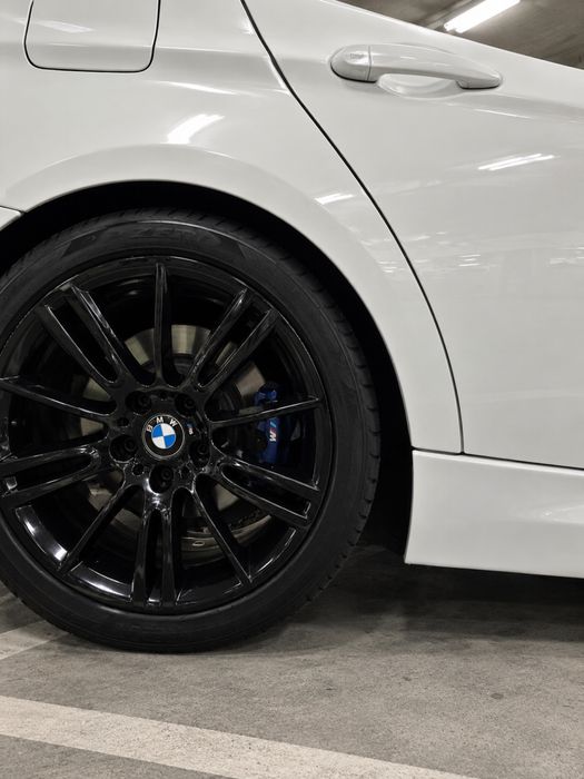 BMW e91 320d.