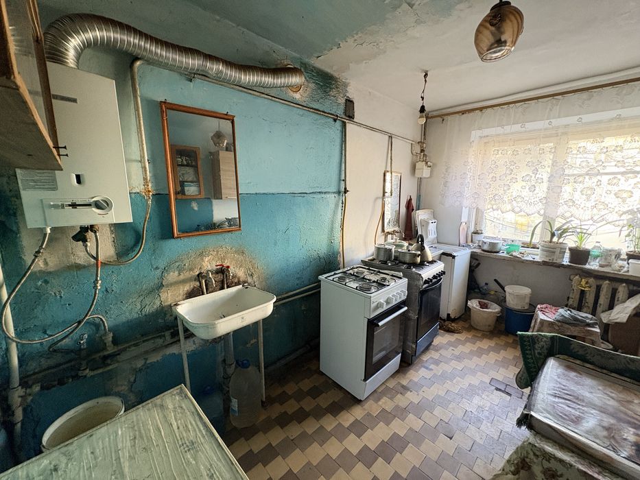 Оренда квартири  в гуртожитку , 5500грн разом з КП