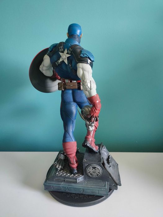 Captain America Premium Format Sideshow