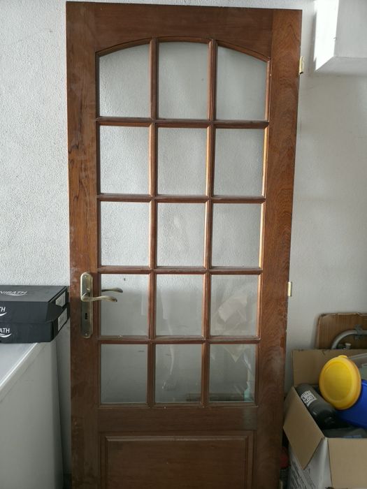 Lote de Artigos para Casa / Remodelação – Excelente Estado (Loiça, Móvel, Porta, Caldeira)