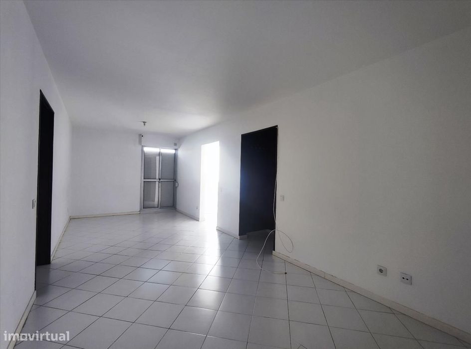 Apartamento em Seixal, Corroios