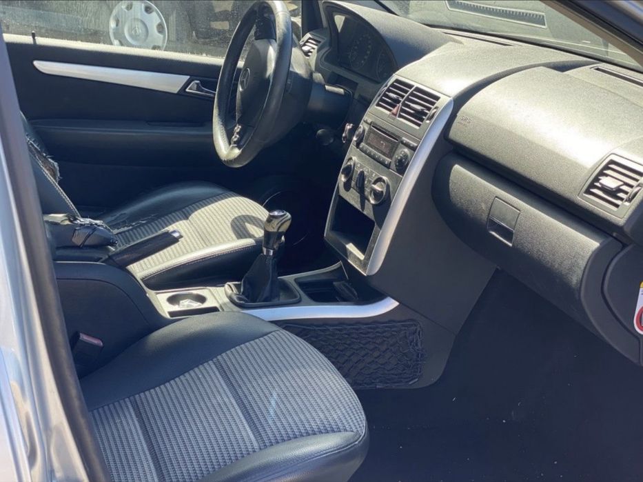 PEÇAS Mercedes A180 W169