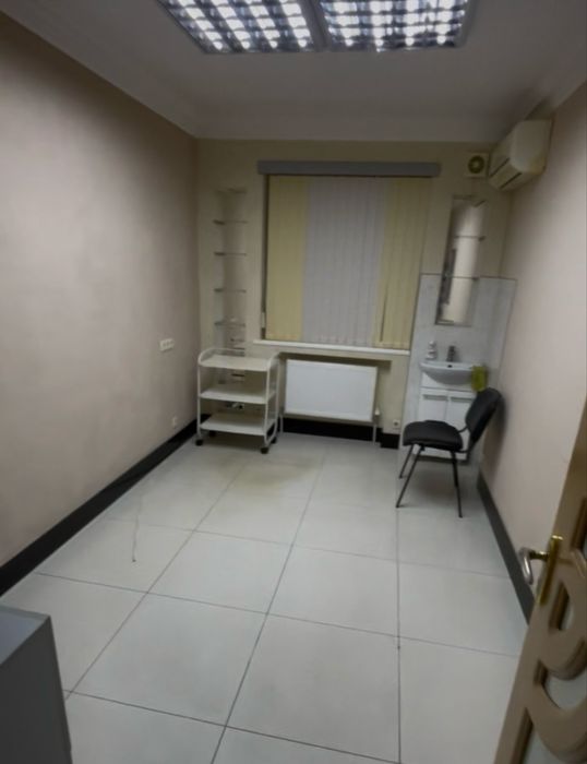 Продам парихмахерскую