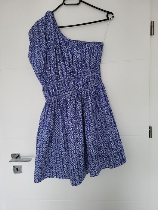 Reserved sukienka mini nowa rozmiar M