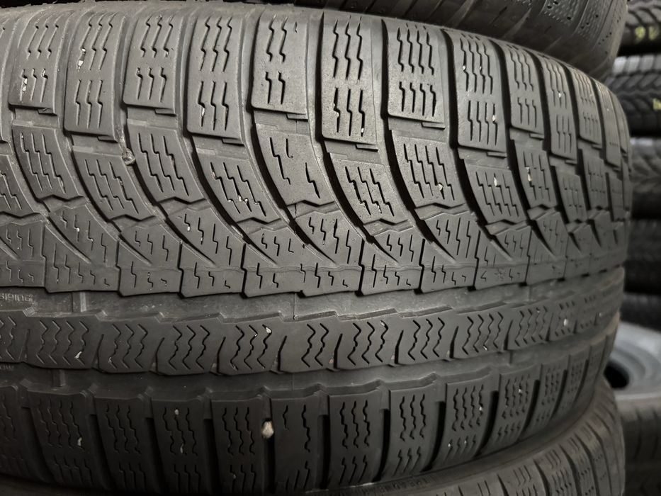 шини б.у зима 235/55 R17 Nokian WR A4 склад шин