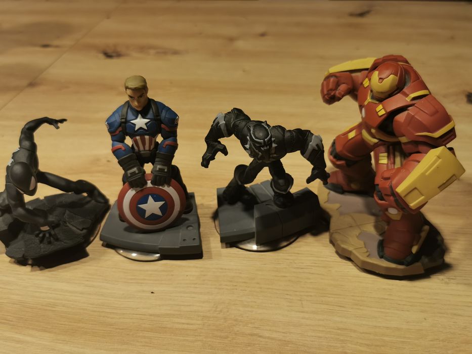 Gra disney infinity na ps4 z dodatkami