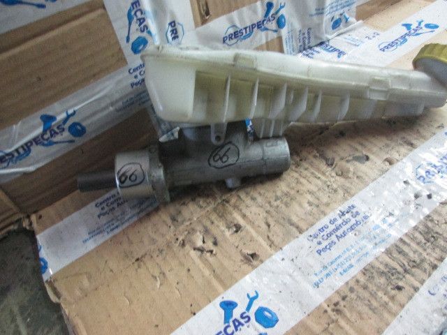 Bomba central dos travões RENAULT Clio III (BR0/1, CR0/1)