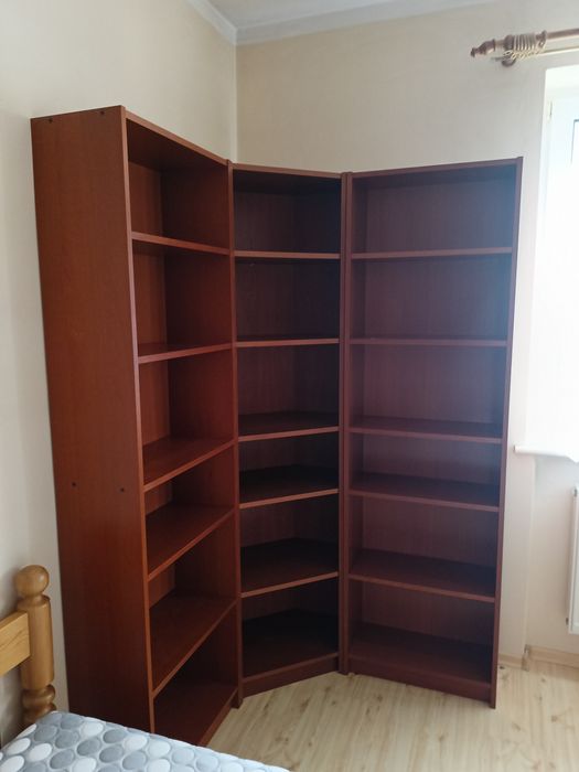 Regały biurowe na segregatory