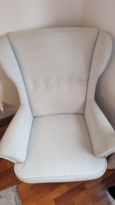 Cadeirão IKEA Strandmon