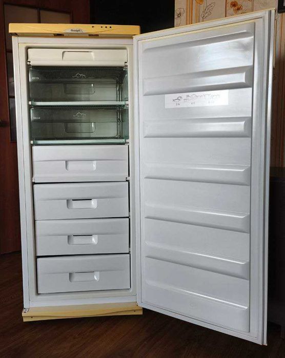 Морозильна камера Snaige F245-1503B