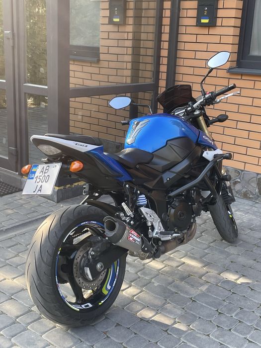 Suzuki GSR 750 ABS