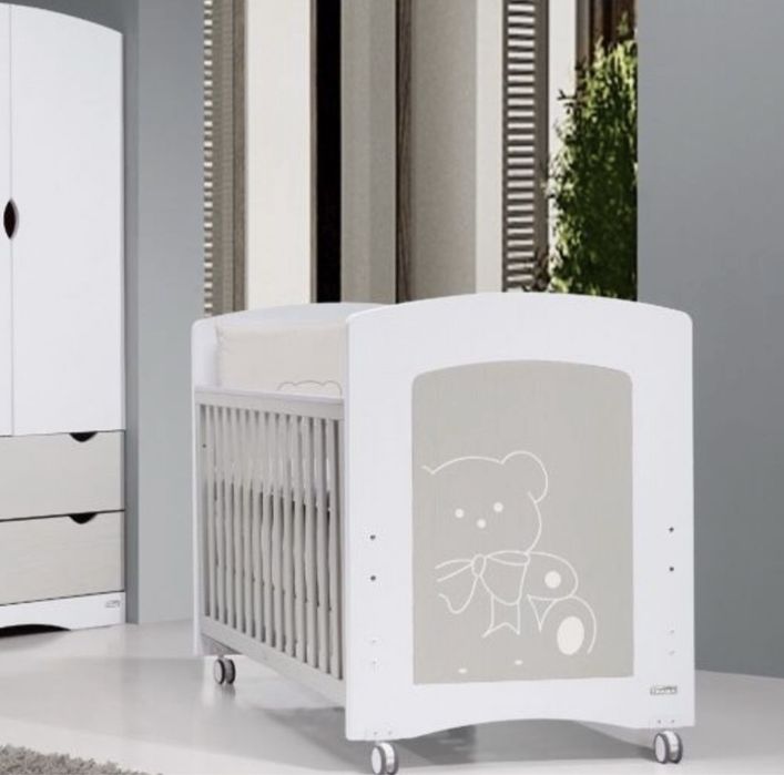 White and Gray Slatted Bed Trama Kiaro with Mattress
